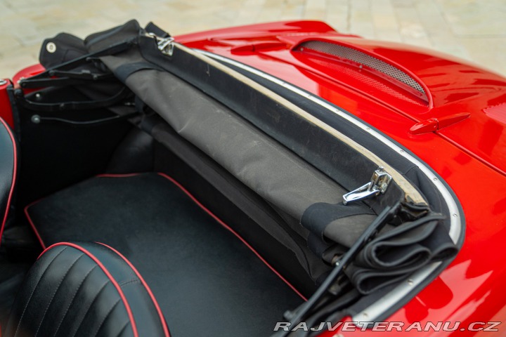 Ostatní značky Ostatní modely Cisitalia 850 SPIDER 1966