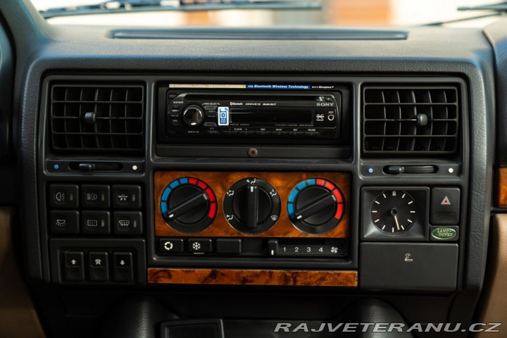 Land Rover Ostatní modely CLASSIC LWB SOFT DASH 1994