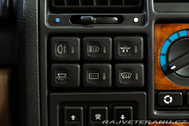 Land Rover Ostatní modely CLASSIC LWB SOFT DASH 1994