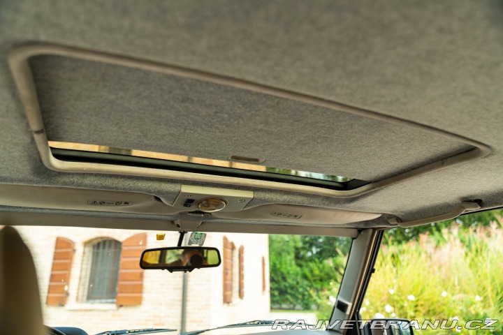 Land Rover Ostatní modely CLASSIC LWB SOFT DASH 1994