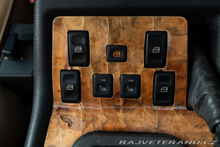 Land Rover Ostatní modely CLASSIC LWB SOFT DASH 1994