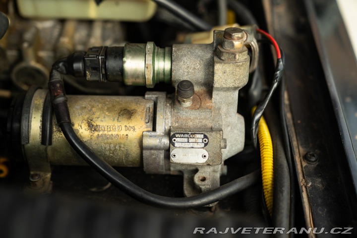 Land Rover Ostatní modely CLASSIC LWB SOFT DASH 1994
