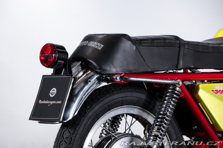 Moto Guzzi V7 SPORT 750 Telaio Rosso 1971