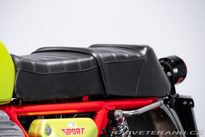 Moto Guzzi V7 SPORT 750 Telaio Rosso 1971