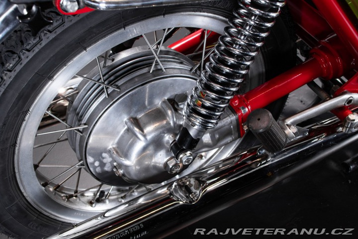 Moto Guzzi V7 SPORT 750 Telaio Rosso 1971