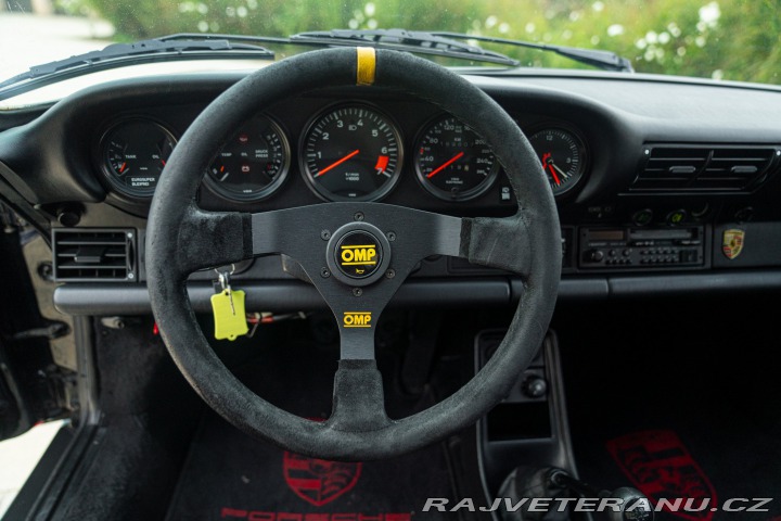 Porsche 911 CARRERA 3.2 G50 “SAFARI” 1986