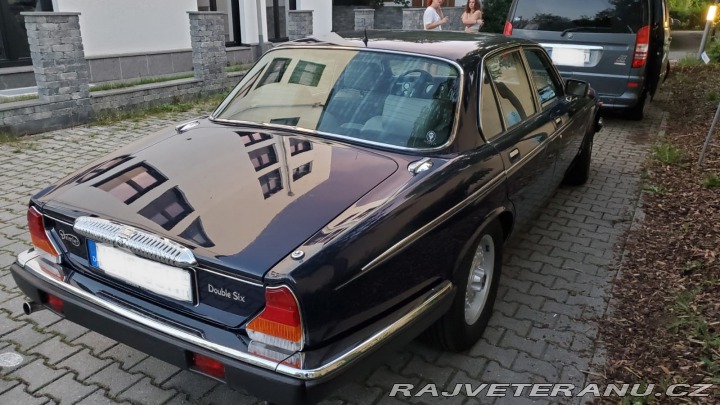 Daimler Double-Six Jaguar XJ V12 Daimler 1988
