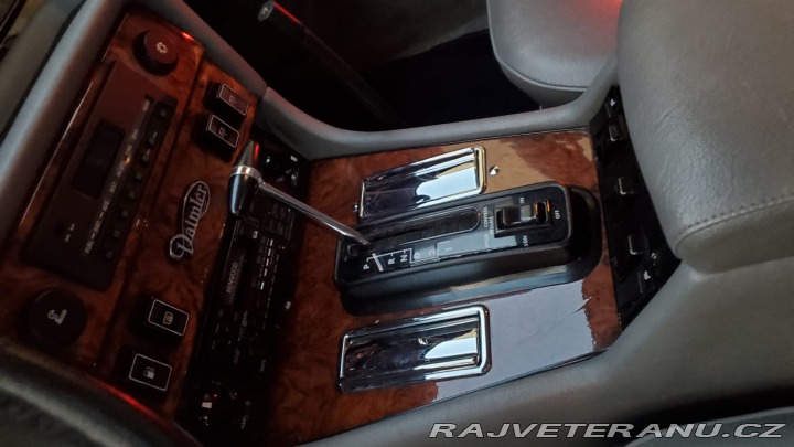 Daimler Double-Six Jaguar XJ V12 Daimler 1988