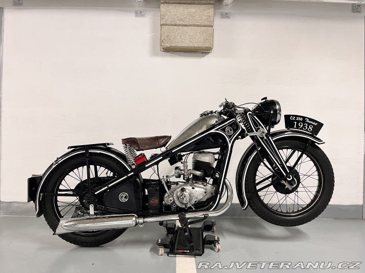 ČZ 250 Tourist 1938