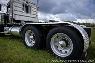 Ostatní značky Ostatní modely PETERBILT 359 A DAY CAB 1969