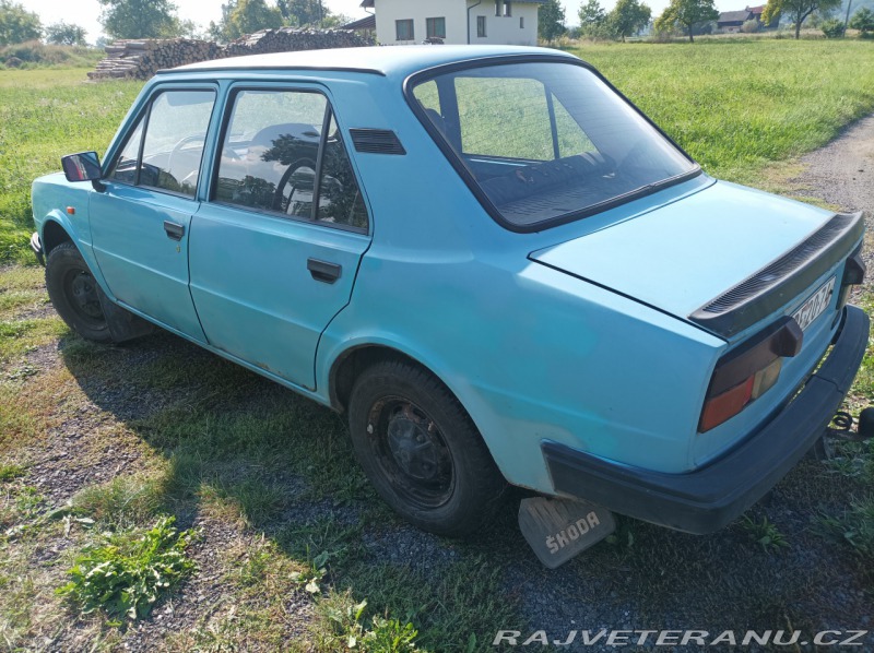 Škoda 105 
