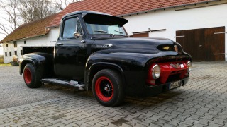 Ford F 100