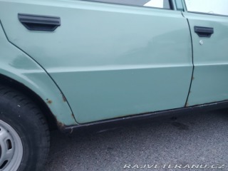 Škoda 105 L 1986
