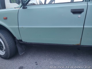 Škoda 105 L 1986