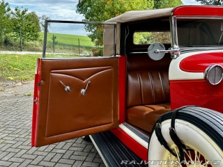 Ostatní značky Ostatní modely Auburn 8-101 1933