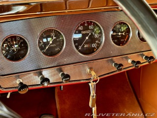 Ostatní značky Ostatní modely Auburn 8-101 1933