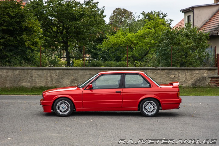 BMW 3 E30 318is M-technic 2 1990