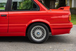 BMW 3 E30 318is M-technic 2 1990