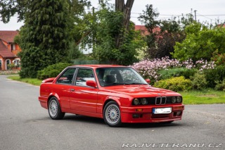 BMW 3 E30 318is M-technic 2 1990