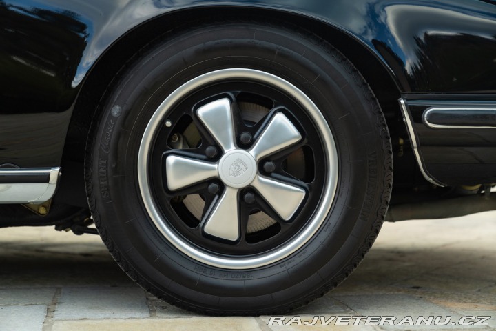Porsche 911 S 2.4 TARGA 1973