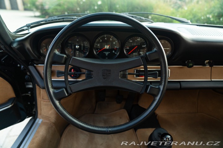 Porsche 911 S 2.4 TARGA 1973