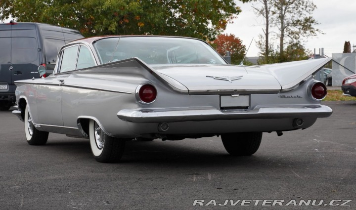 Buick Invicta Coupe 1959
