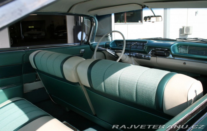 Oldsmobile 98 Holiday Coupe 1959