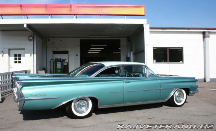 Oldsmobile 98 Holiday Coupe 1959