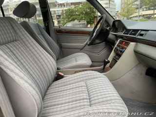 Mercedes-Benz 300 124 1990