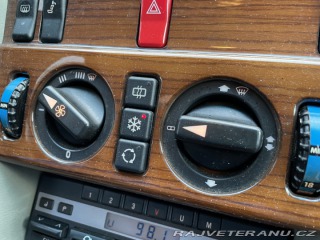 Mercedes-Benz 300 124 1990
