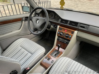 Mercedes-Benz 300 124 1990
