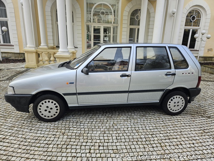 Fiat Uno 1.0 33 kW Dovoz IT 1.maj. 1994