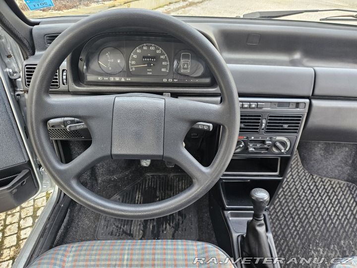 Fiat Uno 1.0 33 kW Dovoz IT 1.maj. 1994