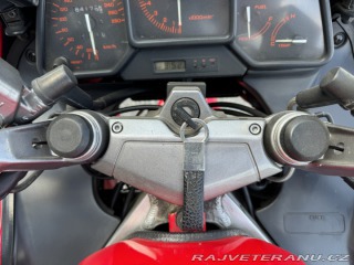 Honda VF VFR750F 1988