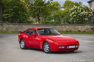 Porsche 944 Turbo