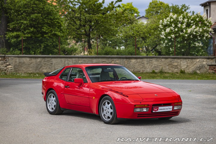 Porsche 944 Turbo 1988