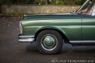 Mercedes-Benz 250 SE w111 1967