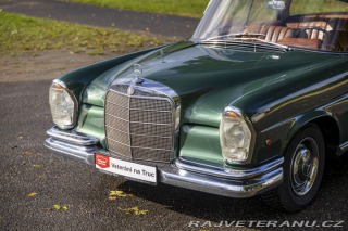 Mercedes-Benz 250 SE w111 1967
