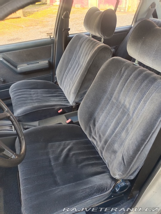 Opel Rekord 2,2i 1984