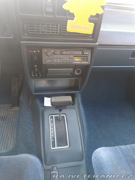 Opel Rekord 2,2i 1984