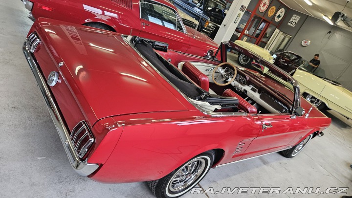 Ford Mustang Kabrio V8, po renovaci 1966
