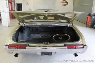 Oldsmobile Cutlass 455 V8, manuál 1968