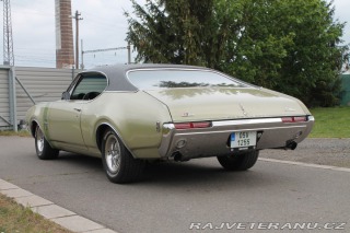 Oldsmobile Cutlass 455 V8, manuál 1968