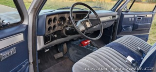 Chevrolet Suburban K10 4x4 1984