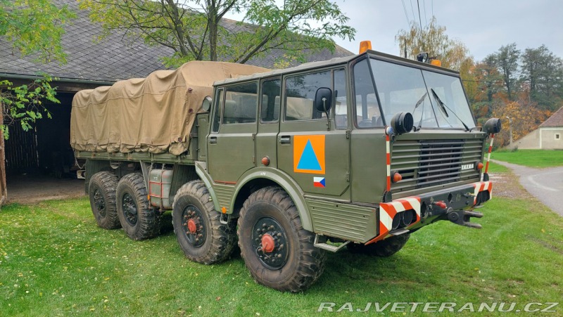 Tatra 813 