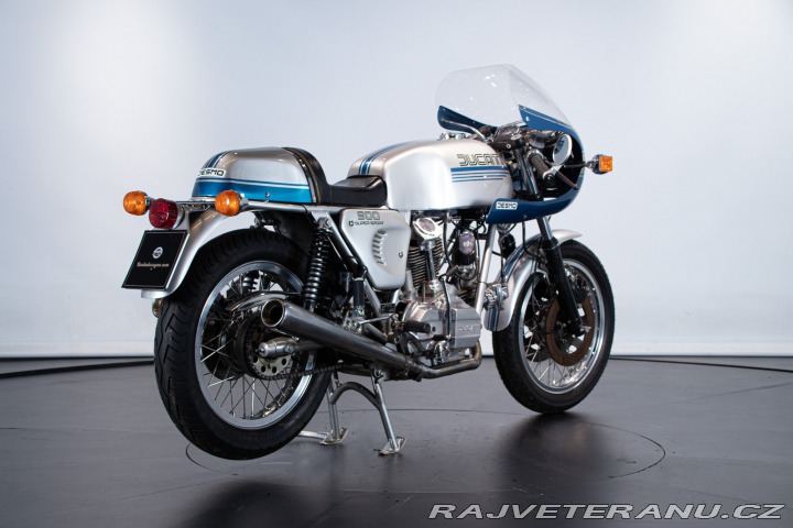 Ducati 900 SS DESMO 1977