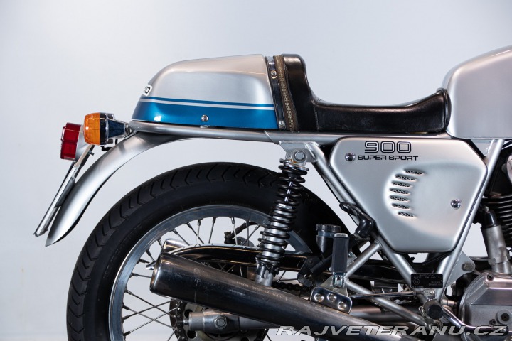 Ducati 900 SS DESMO 1977
