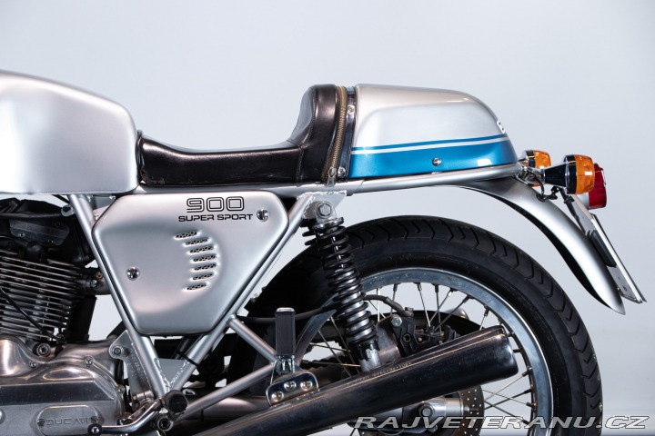 Ducati 900 SS DESMO 1977