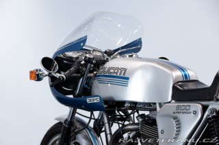 Ducati 900 SS DESMO 1977
