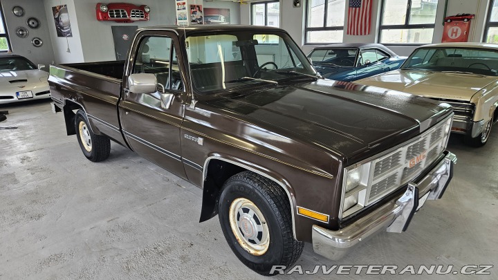 GMC Sierra 2500 - vynikající stav 1984